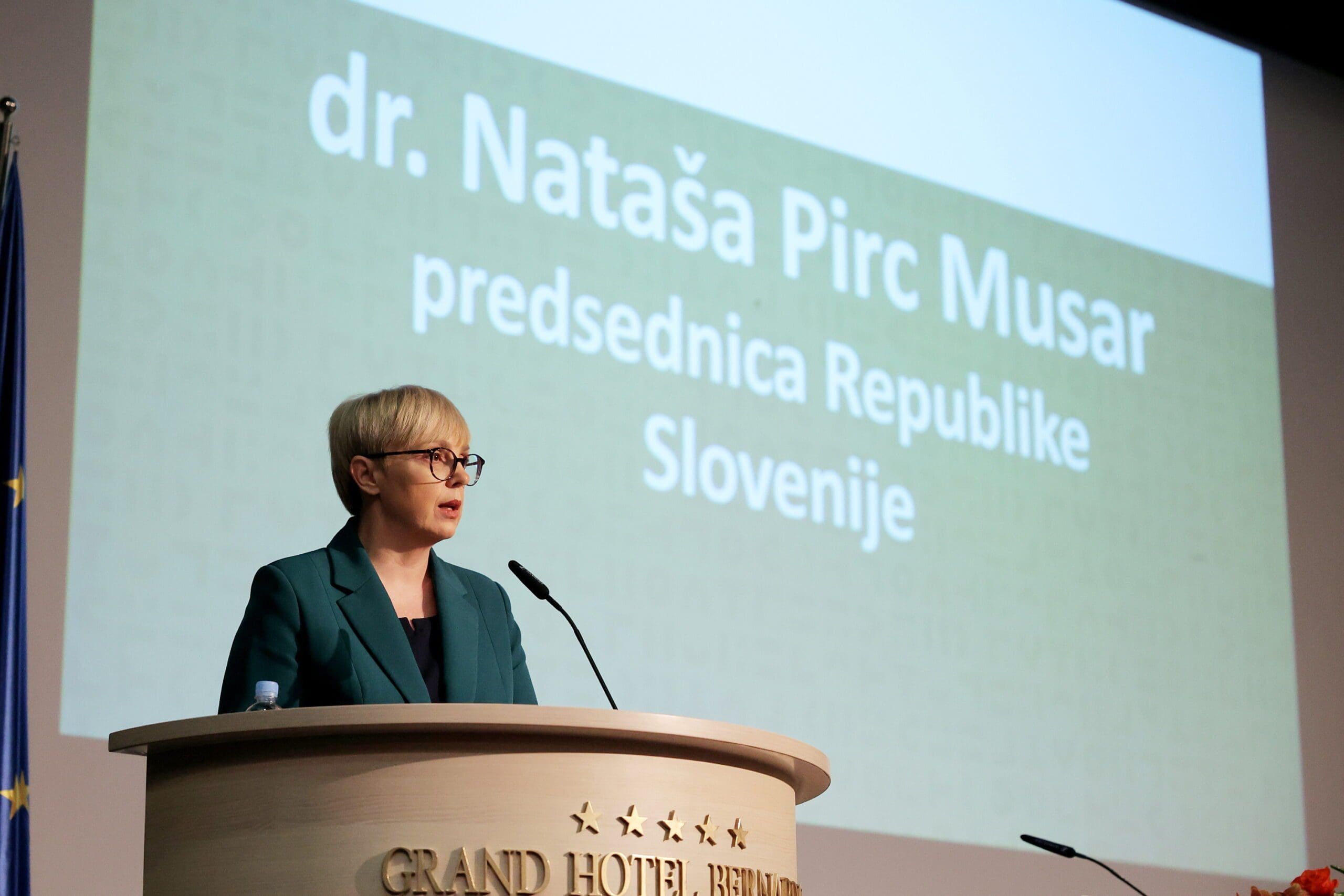 Nataša Pirc Musar Danijel NovakovičSTA Urad predsednice