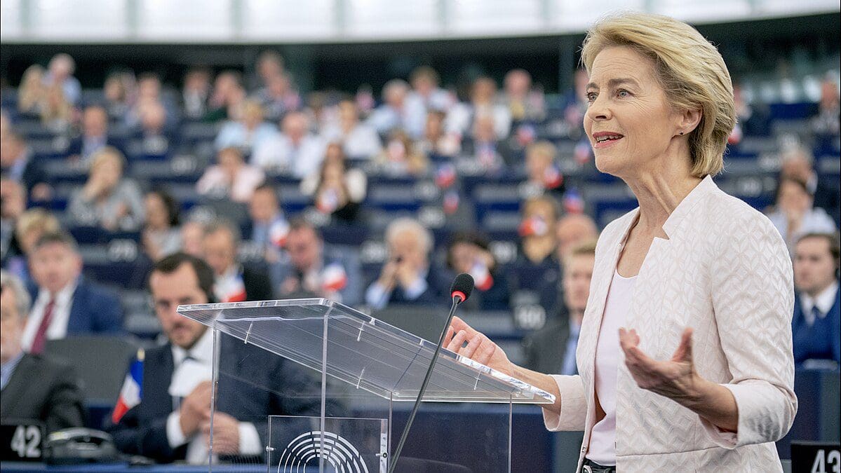 Ursula von der Leyen EU parlament Wuikimedia