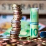 Lahovnik kritičen do 14,6-milijonskega razpisa za usposabljanja in projektne pisarne