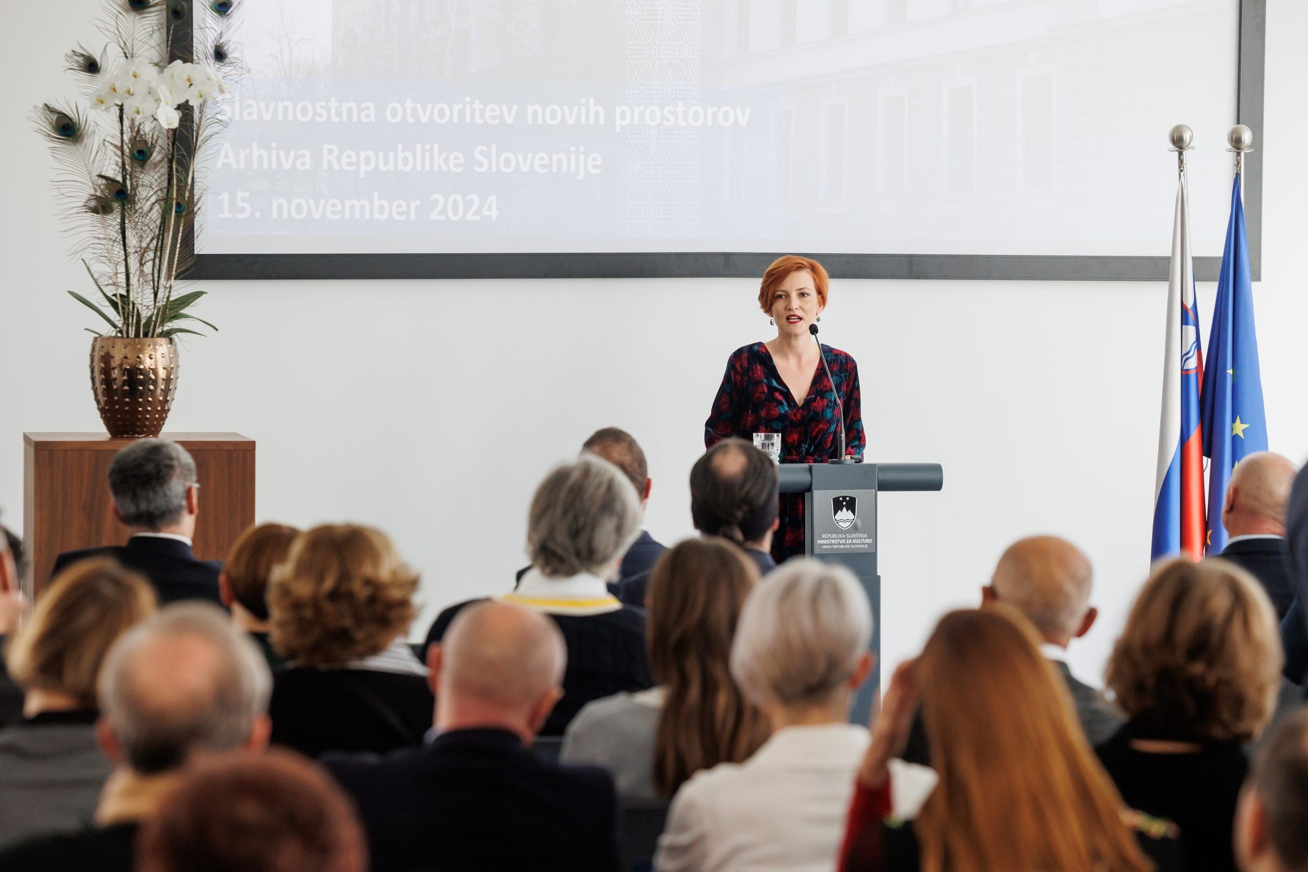 Ministrica Asta Vrečko Foto STA Nebojša Tejič GOVsi