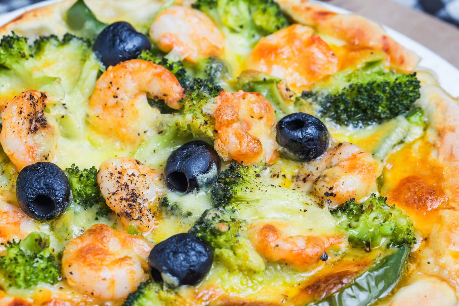 https://www.freepik.com/free-photo/seafood-pizza-shrimp-pizza_1171114.htm#fromView=search&page=11&position=37&uuid=84b20680-ae86-4e0b-acfa-a56c1991ab90