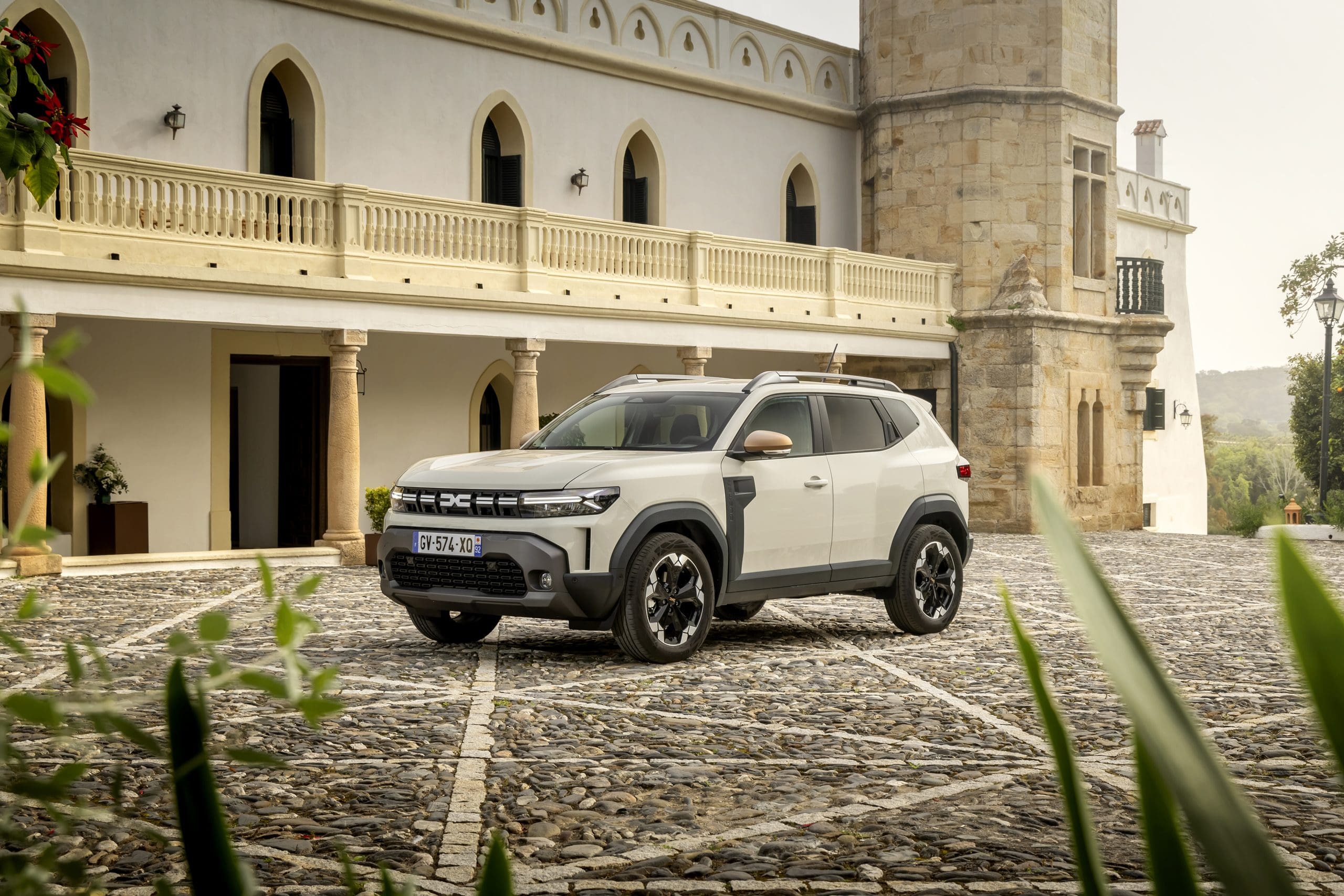 All-new Dacia Duster HYBRID 140 Extreme