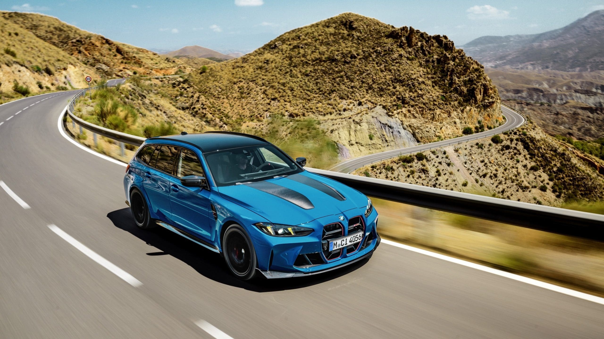 P90584933_lowRes_the-first-ever-bmw-m https://www.press.bmwgroup.com/global/article/detail/T0447610EN/the-first-ever-bmw-m3-cs-touring:-racing-dna-meets-maximised-everyday-usability