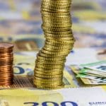 Tretji dvig plač za javni sektor: Večina zaposlenih bo z junijsko plačo prejela višje izplačilo