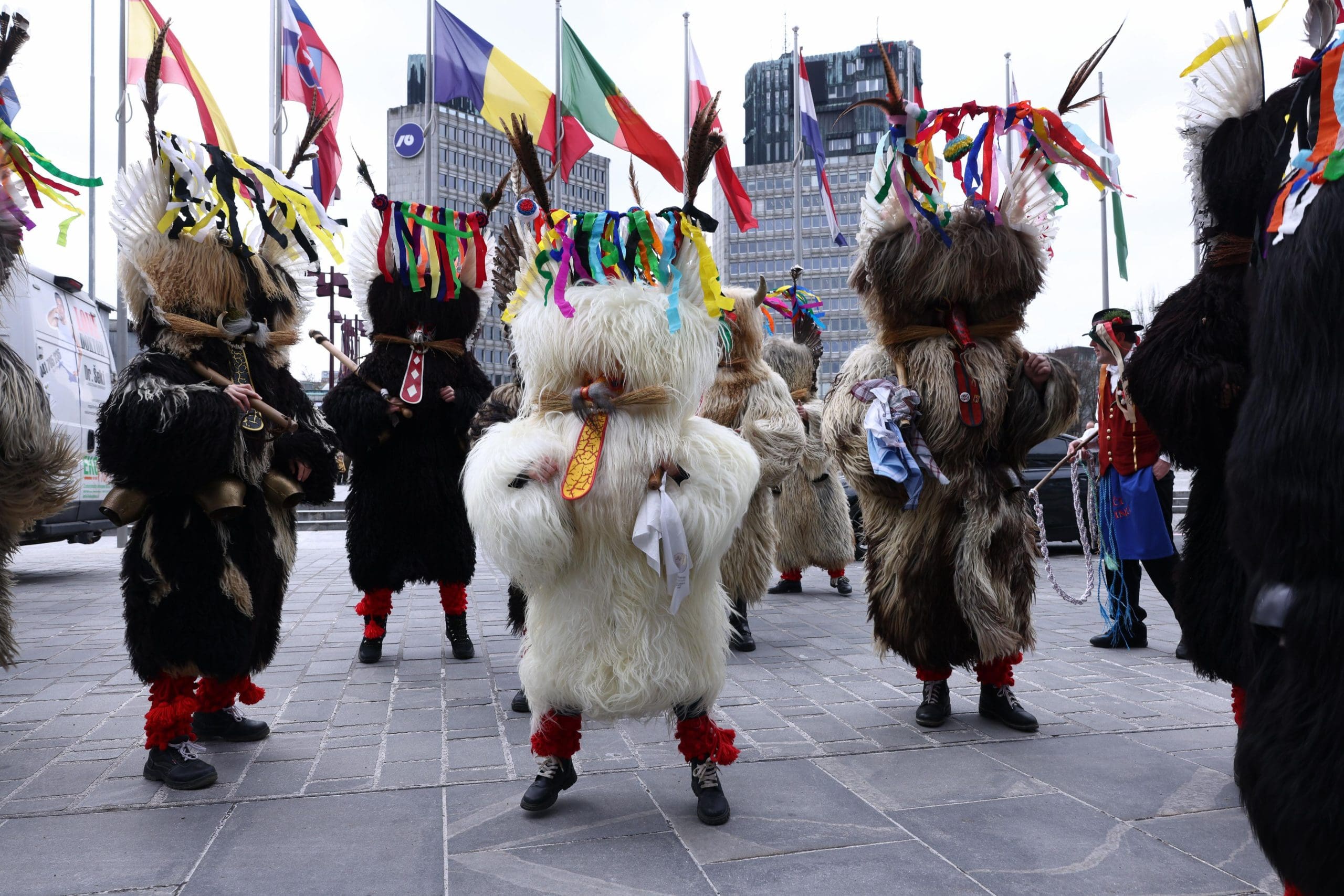 Kurenti v Ljubljani Matija Sušnik DZ