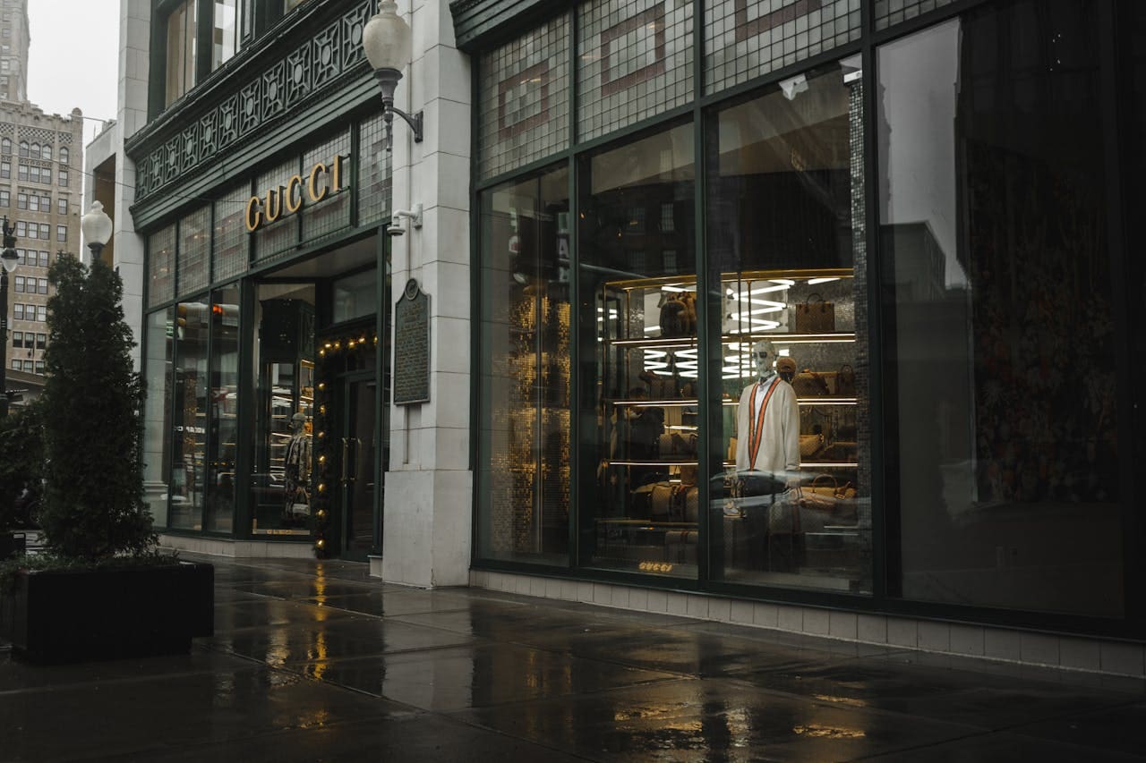 gucci Pexels Nasr Al