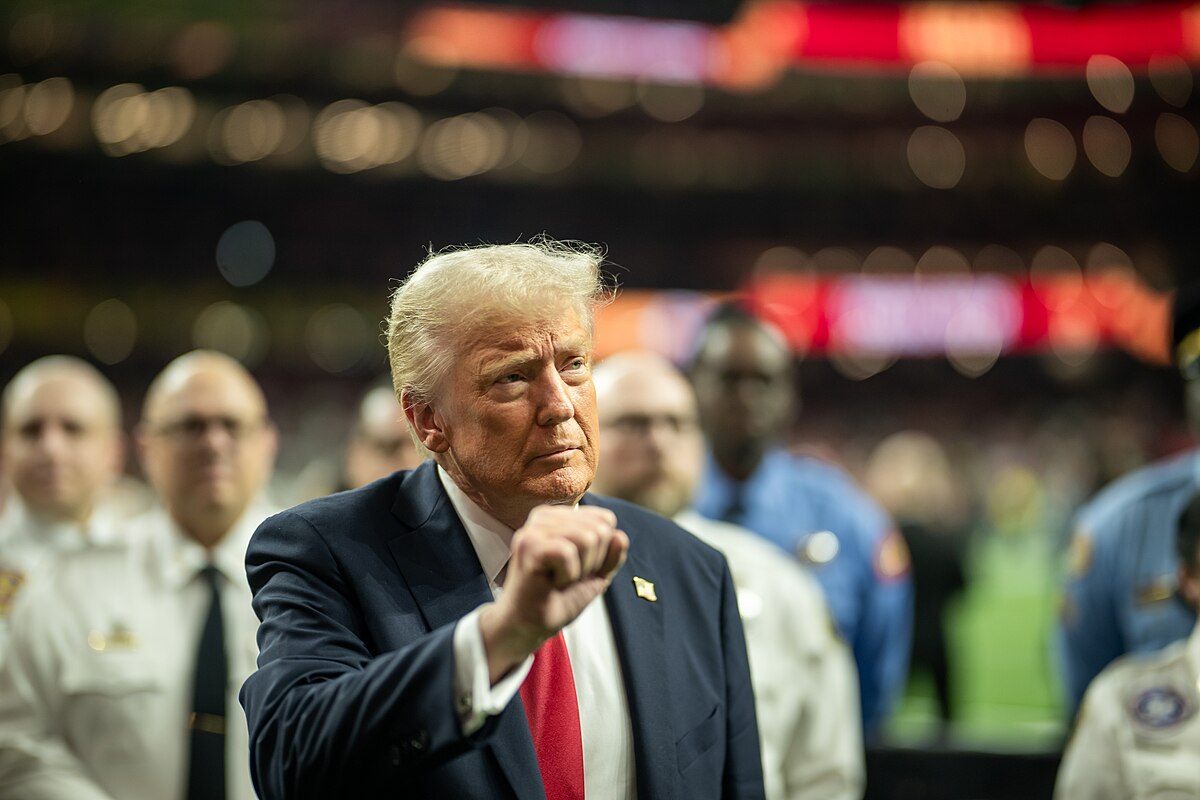https://commons.wikimedia.org/wiki/File:President_Donald_J._Trump_attends_Superbowl_LIX_%2854325371544%29.jpg https://www.flickr.com/photos/202101414@N05/54325371544/