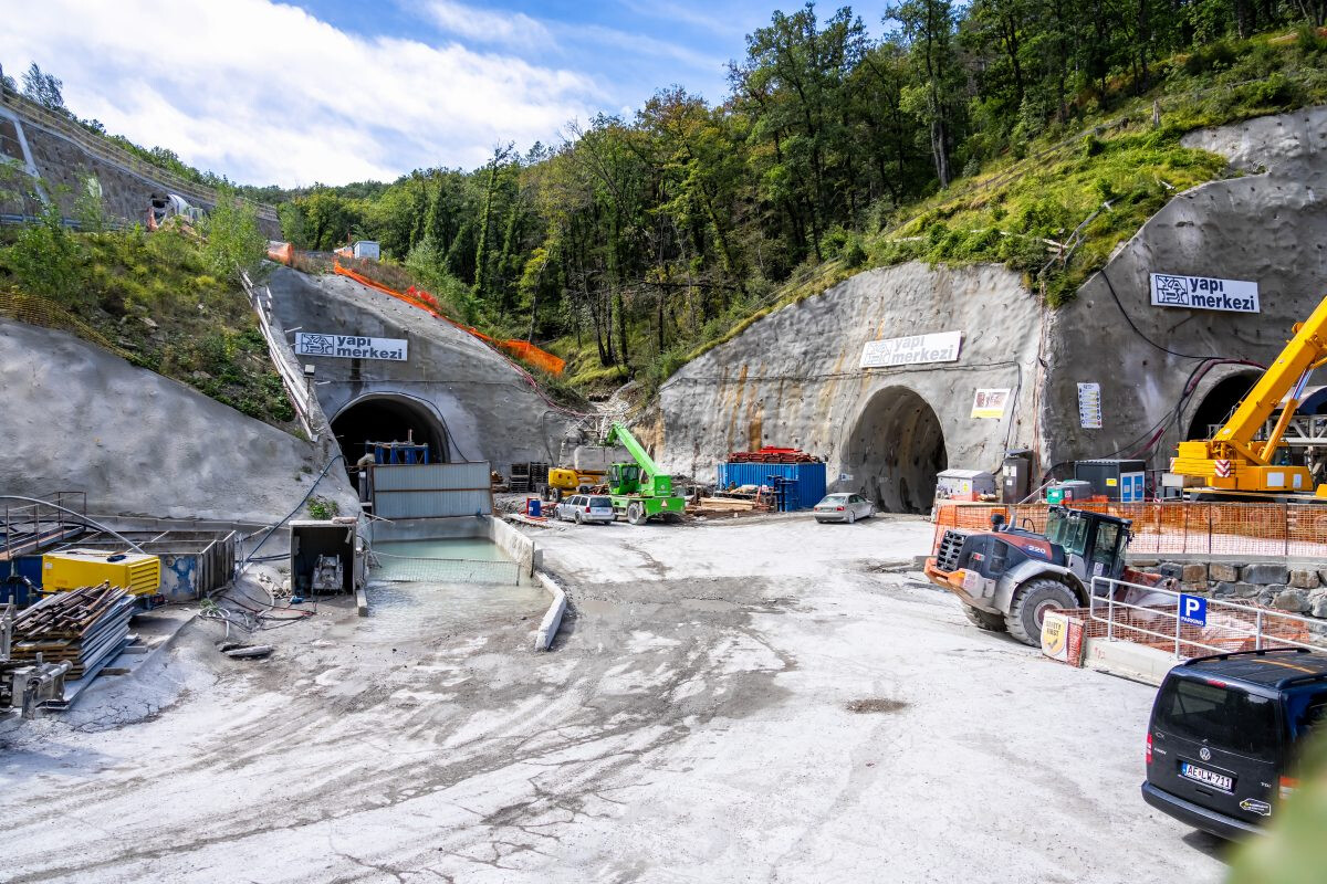 1_2tdk-11_2024-09-17__7rv7571_begr8-media-scaled https://drugitir.si/medijsko-sredisce/fotogalerija