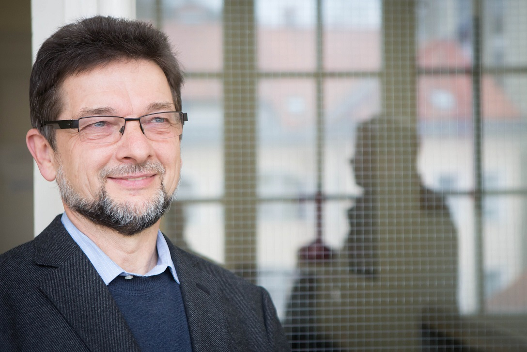 Dr. Ivan Štuhec Polona Avanzo