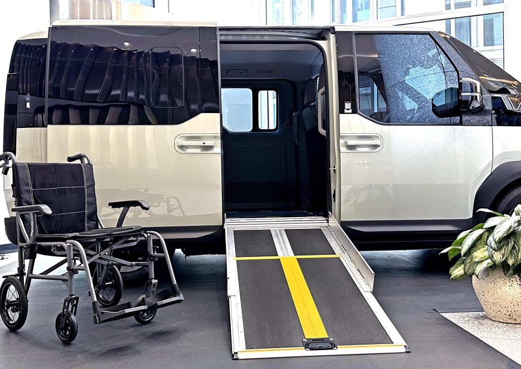 https://www.kianewscenter.com/news/all/introducing-kia-pv5-wav--a-new-era-of-wheelchair-accessible-electric-vehicles/s/1195653c-051b-4c8d-8430-cc67b56f78b5