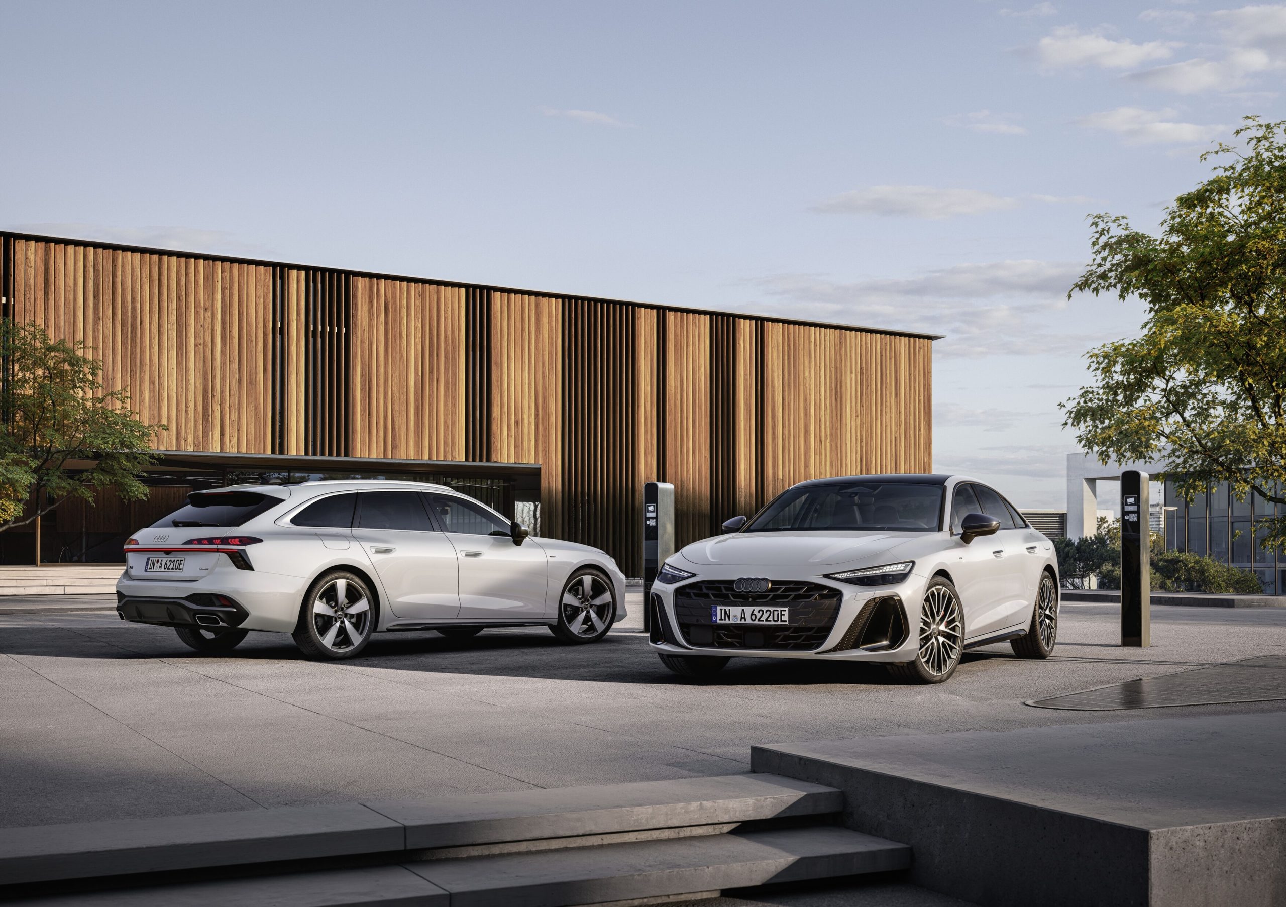 Audi A6 Avant e-hybrid quattro, Audi A6 Sedan e-hybrid quattro https://www.audi-mediacenter.com/en/press-releases/sporty-meets-efficiency-the-new-a6-plug-in-hybrid-models-16615