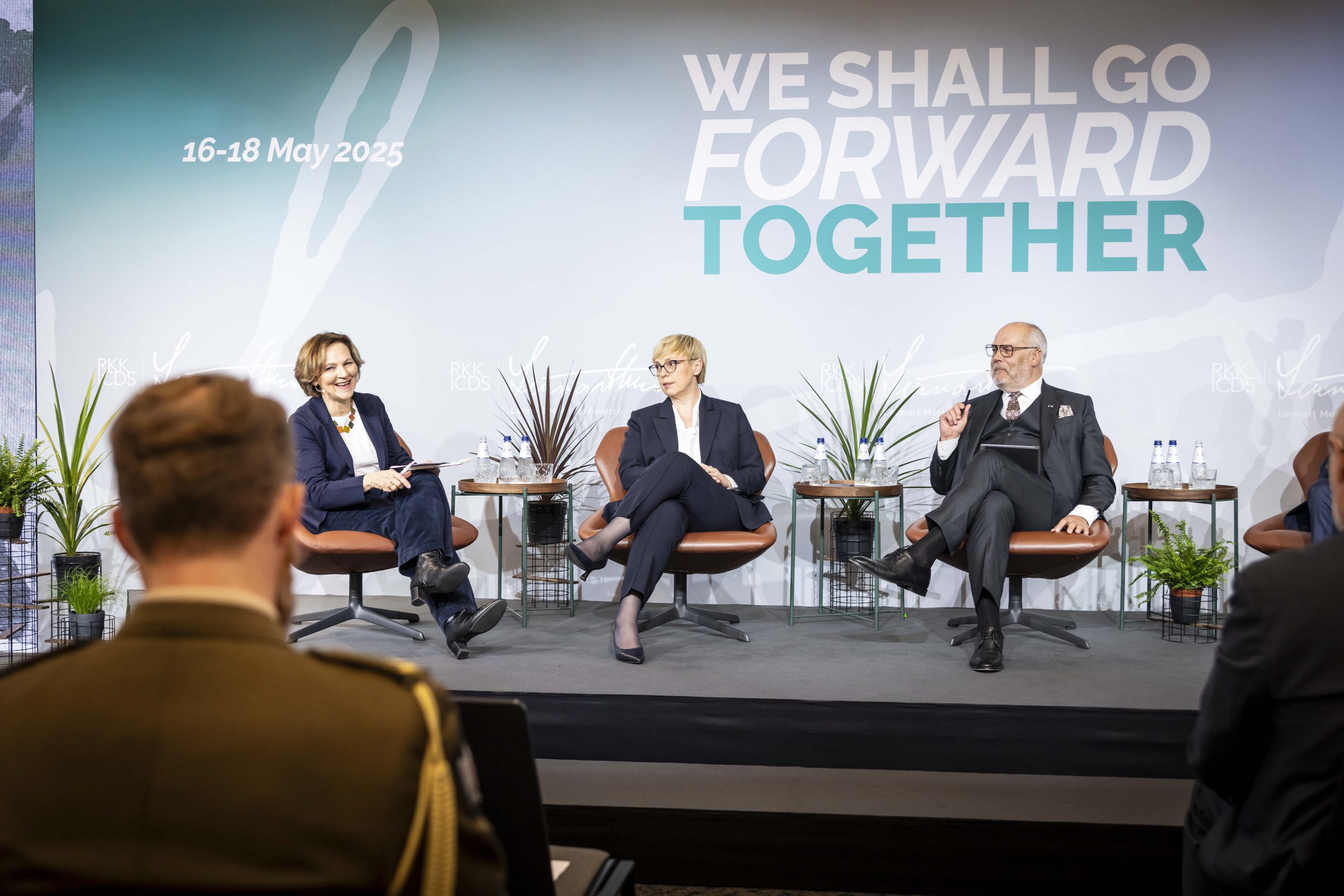 Predsednica republike na konferenci v Tallinnu Matjaž Klemenc UPRS