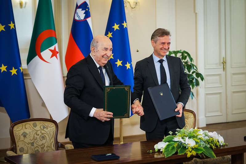 https://www.gov.si/novice/2025-05-13-premier-dr-golob-z-alzirskim-predsednikom-tebbounom-za-krepitev-sodelovanja-med-drzavama/