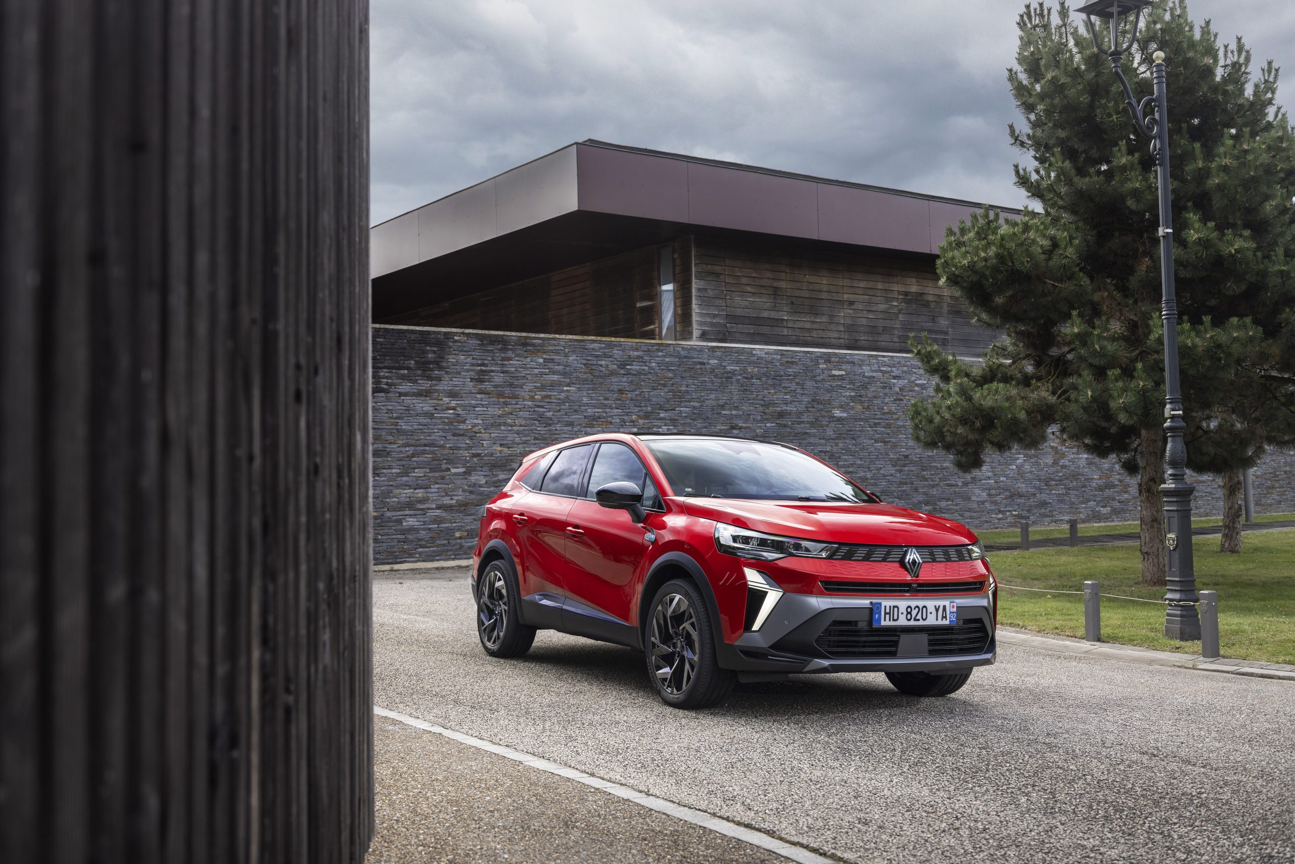 Renault Symbioz full hybrid E-Tech - Esprit Alpine - Flame Red