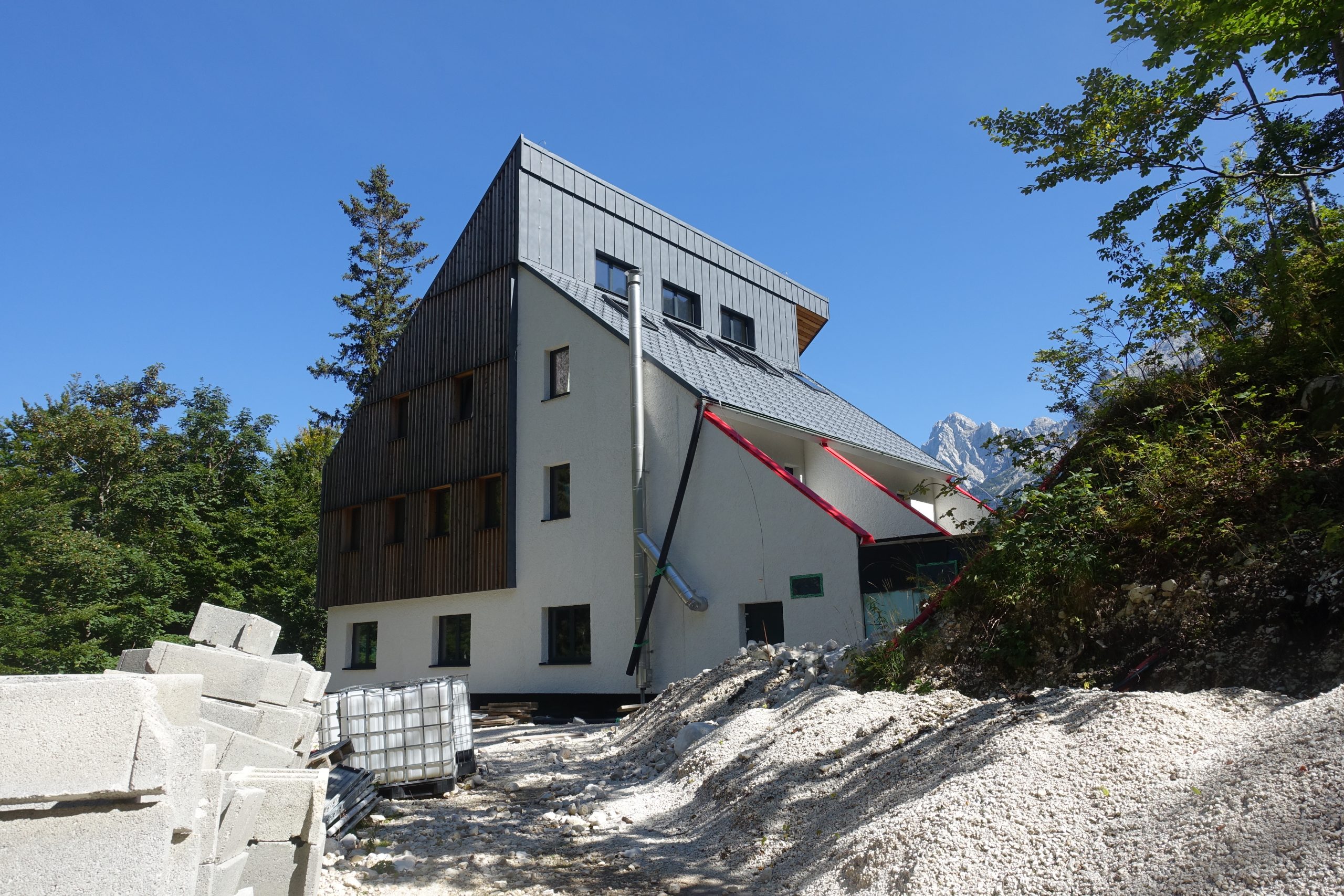 Solcava.Nova koca - Frischaufov dom na Okreslju.Foto: PD Celje - Matica