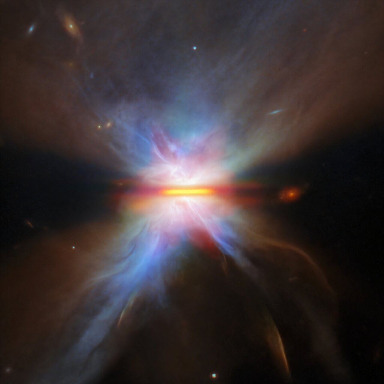 vesolje image-dusty-wisps-roun-1