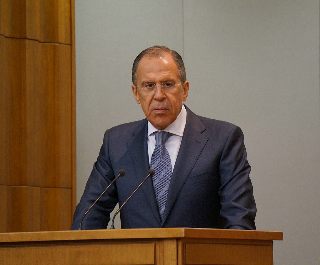 1089px-Sergey_Lavrov,_official_photo_03 DIP MID RU (fotograf Эдуард Песов) Wikimedia https://www.mid.ru/