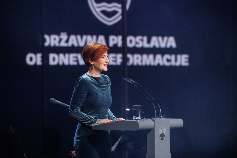 Ministrica za kulturo dr. Asta Vrečko Nebojša Tejić STA