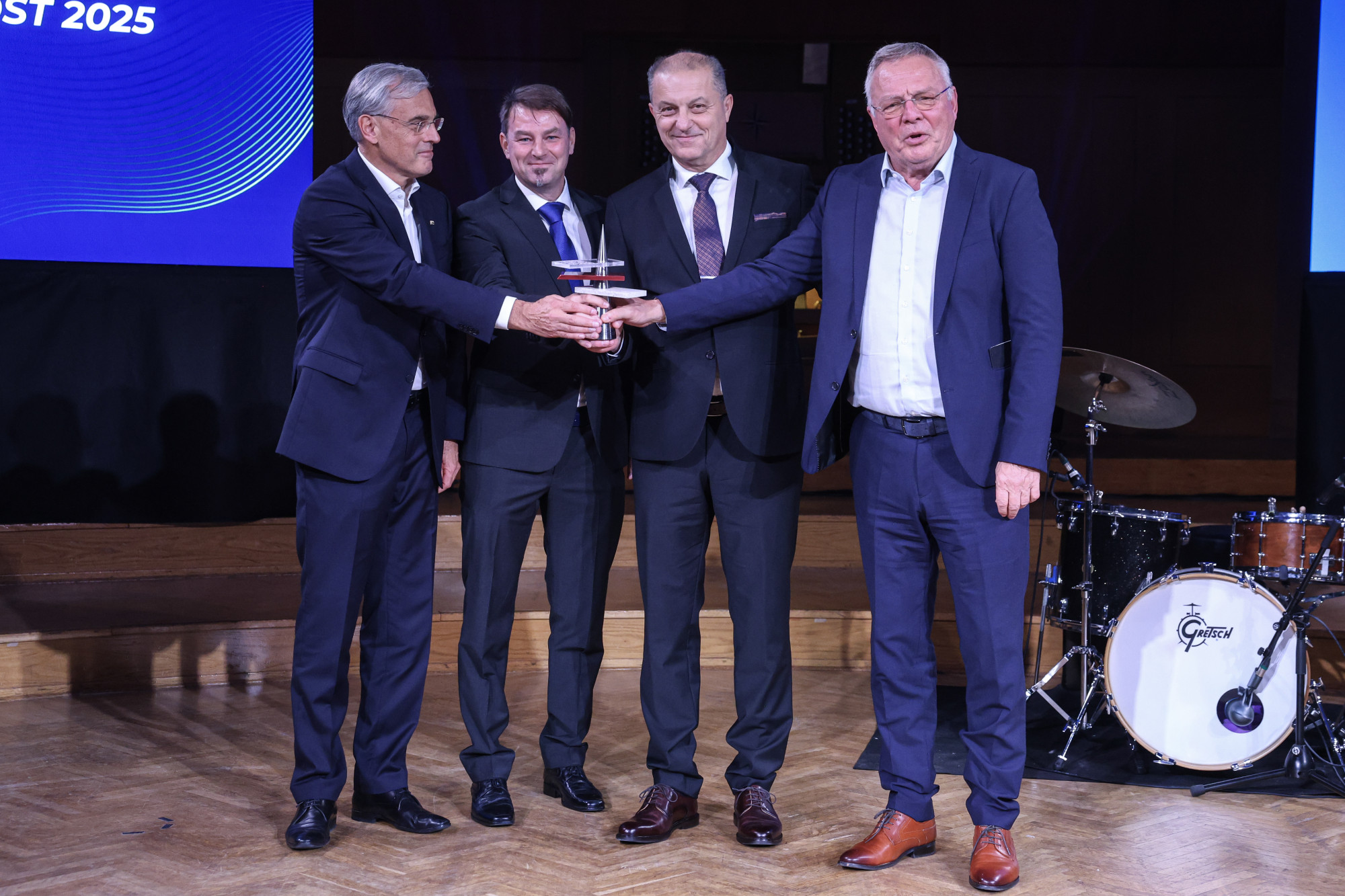 Podelitev nagrade za inženirsko odličnost Matjažu Grilcu GU