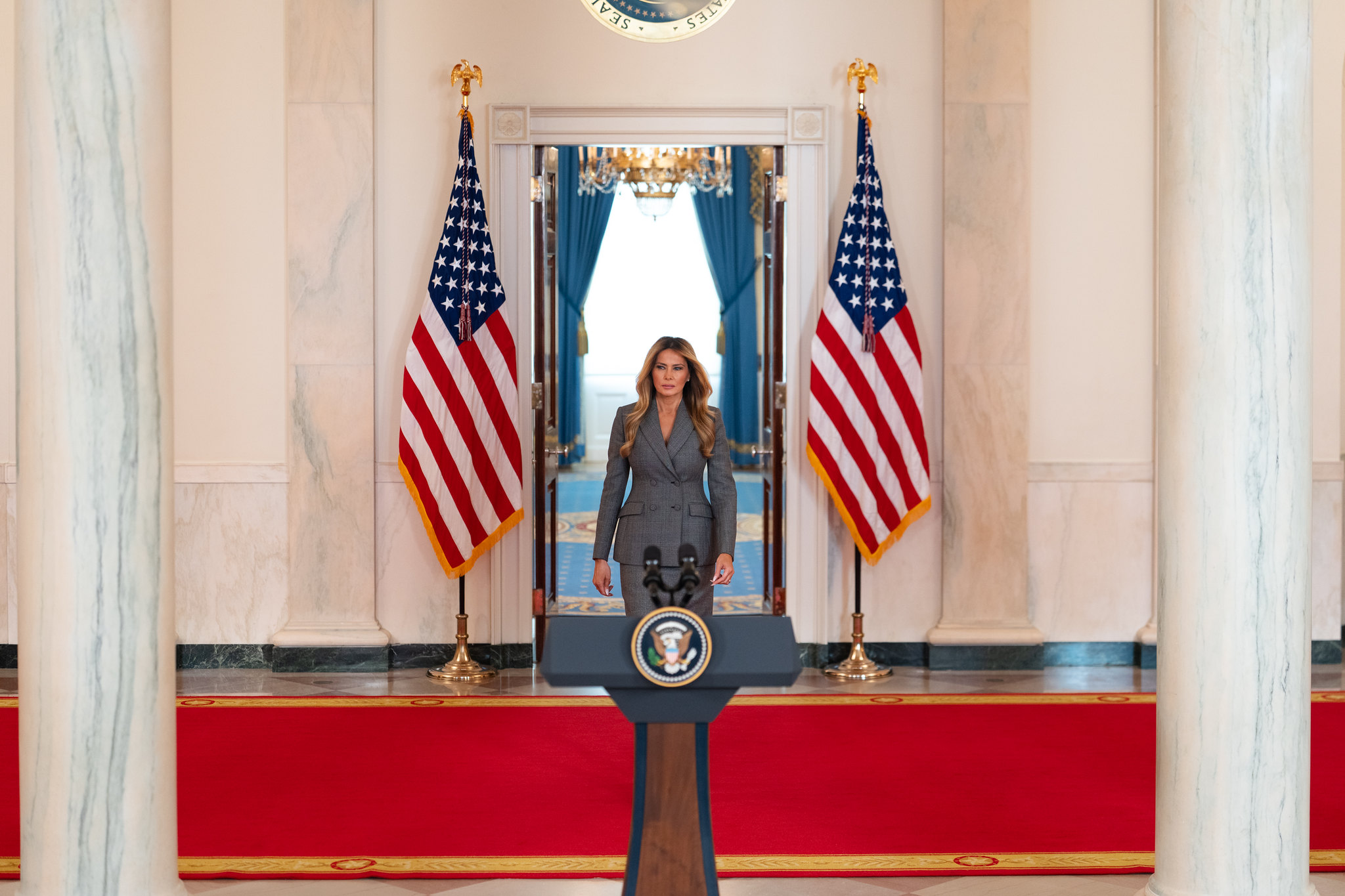 https://www.flickr.com/photos/whitehouse/55210543337/in/album-72177720333142368