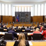 Ukinja se volilna pravica za državljane tretjih držav, opozicija napoveduje ustavno presojo