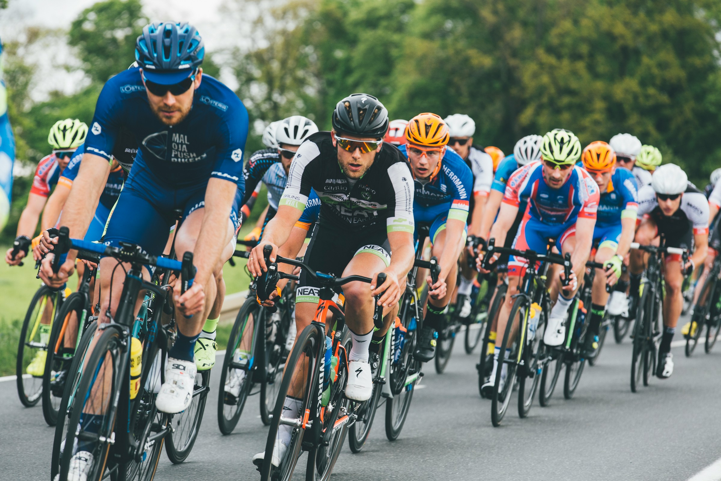 maraton kolesarjenje markus-spiske-WUehAgqO5hE-unsplash
