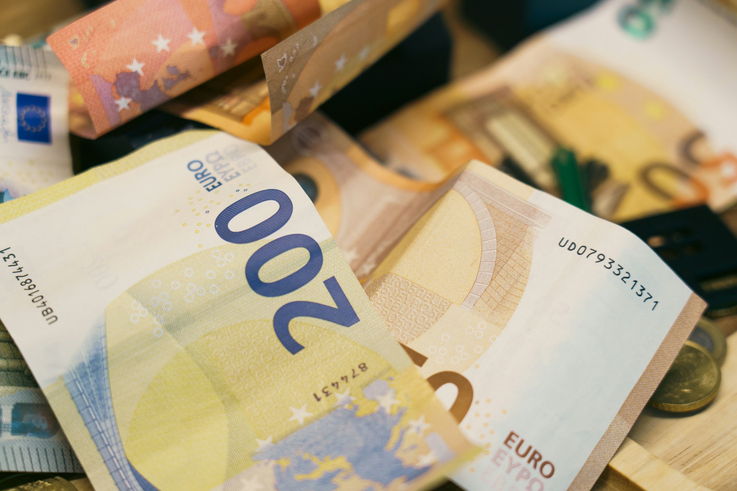 jakub-zerdzicki-RO67jwvHN8A-unsplash