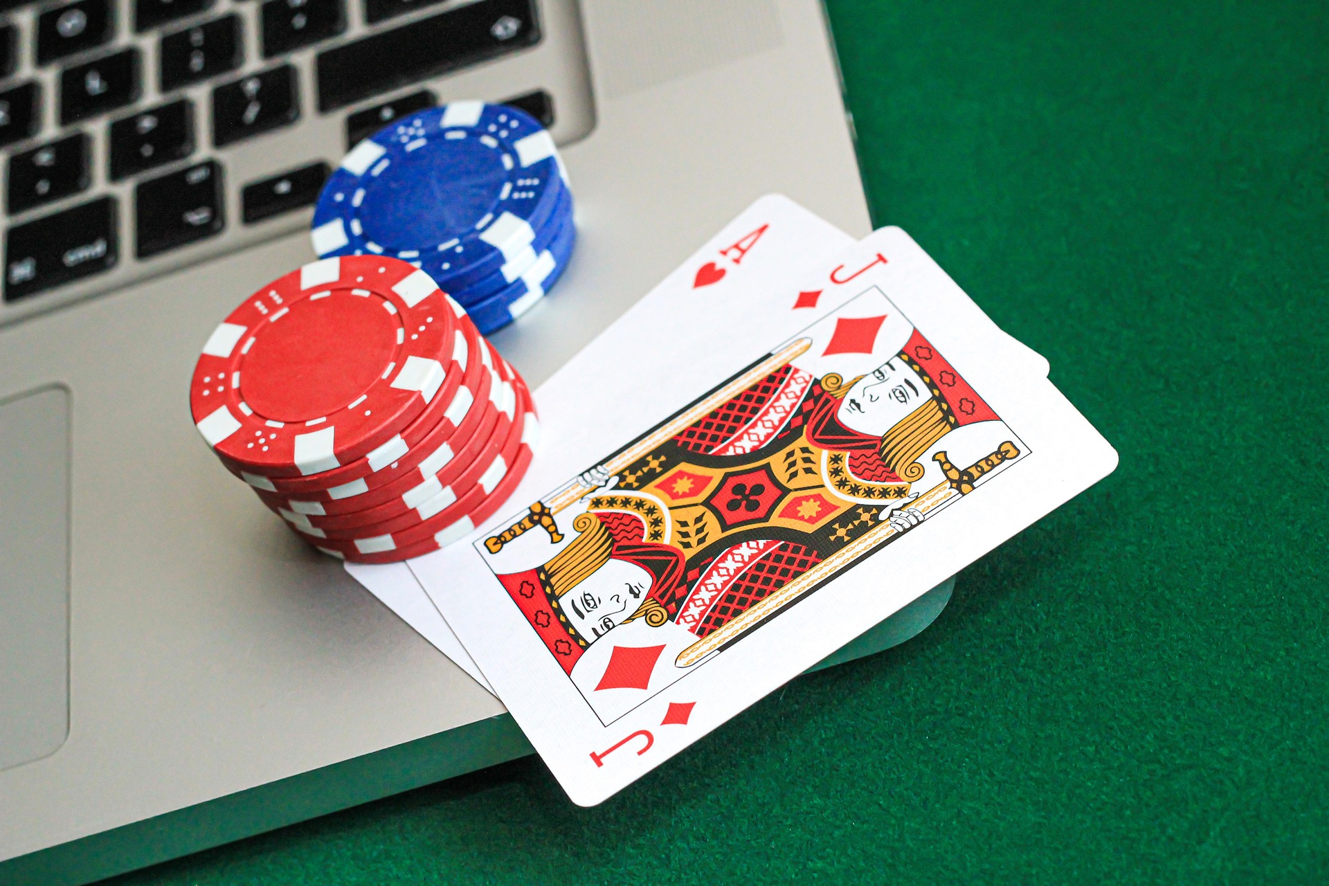 stave karte 6171862-poker-5613587_1920