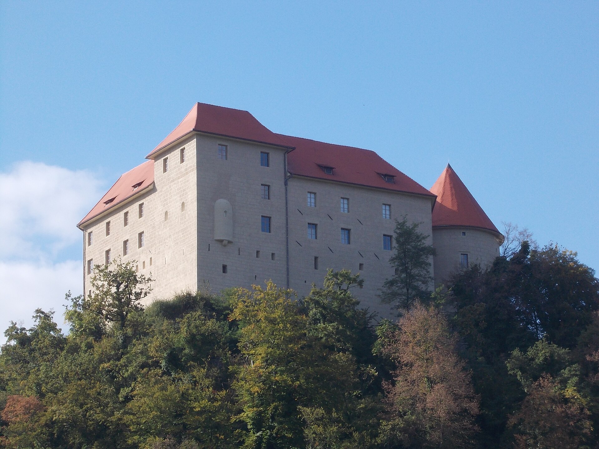 Rajhenburg_Castle_01