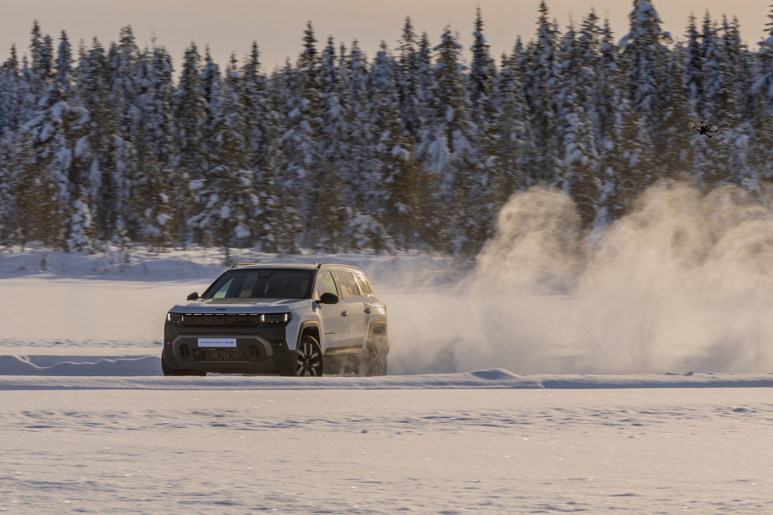 new-compass-4xe-sport